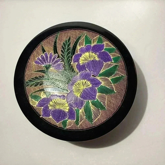 Wood Lacquer Box Hand Painted Jewerly Box 3D Floral Trinket Box Round Wooden Box - Picture 4 of 8